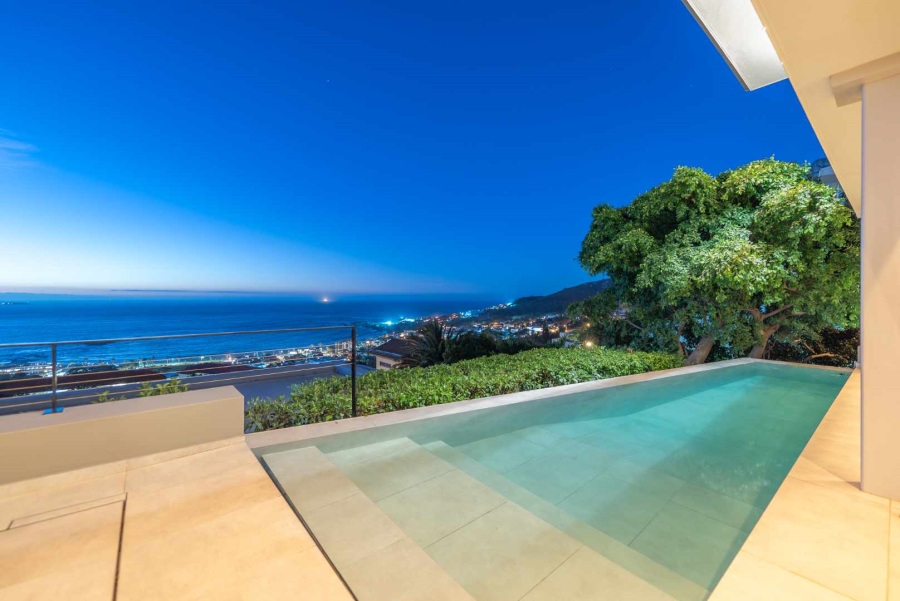 3 Bedroom Property for Sale in Camps Bay Western Cape